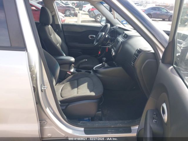 KNDJN2A27H7496063 KIA Soul