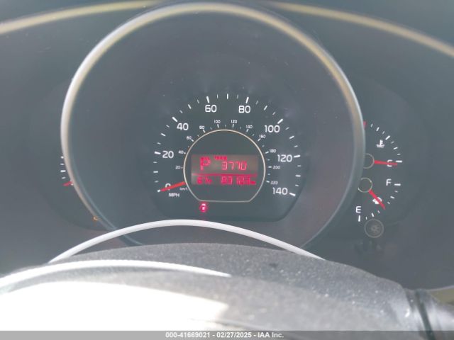 KNDJN2A27H7496063 KIA Soul