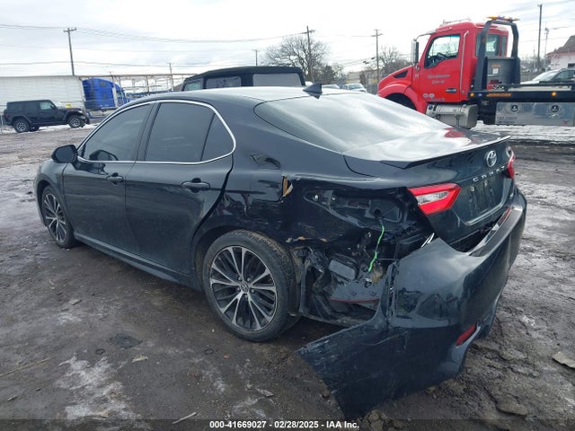 4T1B11HK3KU203148 Toyota CAMRY SE