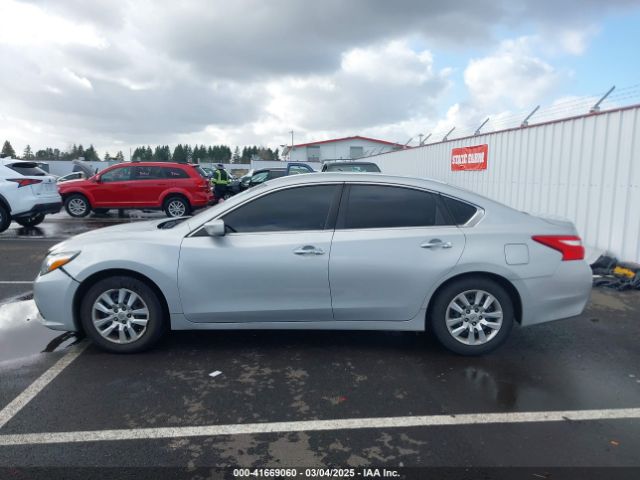 1N4AL3AP1GC232517 Nissan 2016