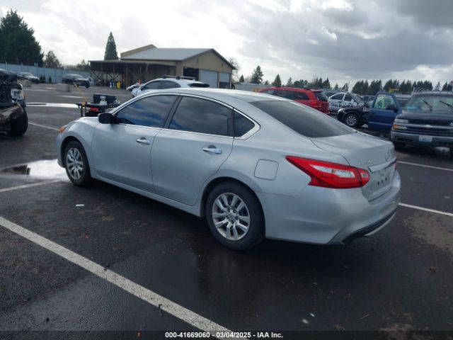 1N4AL3AP1GC232517 Nissan 2016