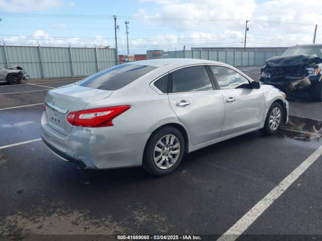 1N4AL3AP1GC232517 Nissan 2016
