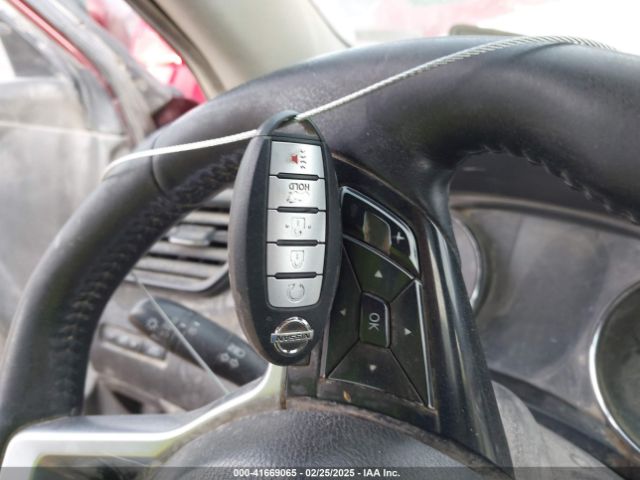 5N1AT2MVXKC727155 Nissan Rogue Sl