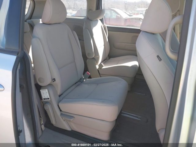 KNDMA5C14G6207627 KIA Sedona L