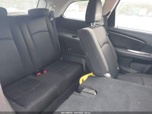 3C4PDCBG1KT701263 Dodge JOURNEY SE