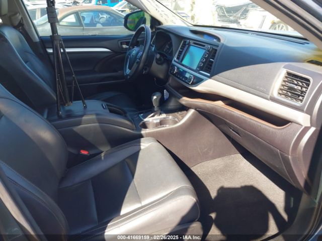 5TDKZRFH2HS526283 Toyota Highlander Xle