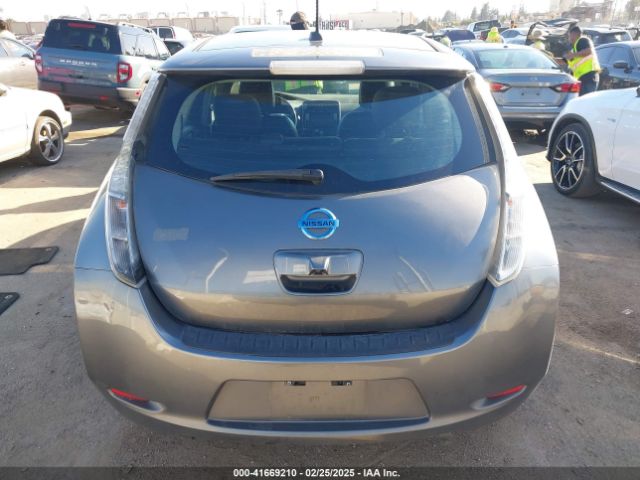 1N4AZ0CP0FC316451 Nissan Leaf Sl