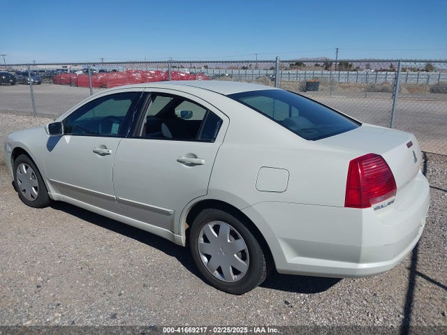2004 MITSUBISHI GALANT 4A3AB36FX4E112726 Photo 2