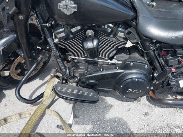 2021 HARLEY-DAVIDSON FLHRXS 1HD1KVP16MB656979 Photo 8