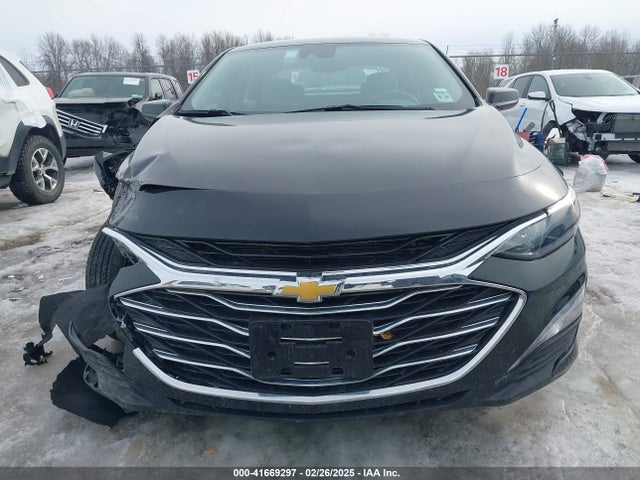 1G1ZD5ST8SF123358 Chevrolet Malibu Fwd 1lt