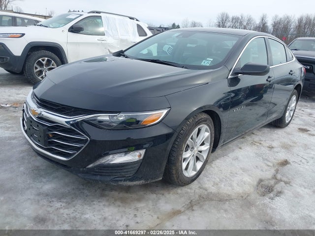 1G1ZD5ST8SF123358 Chevrolet Malibu Fwd 1lt