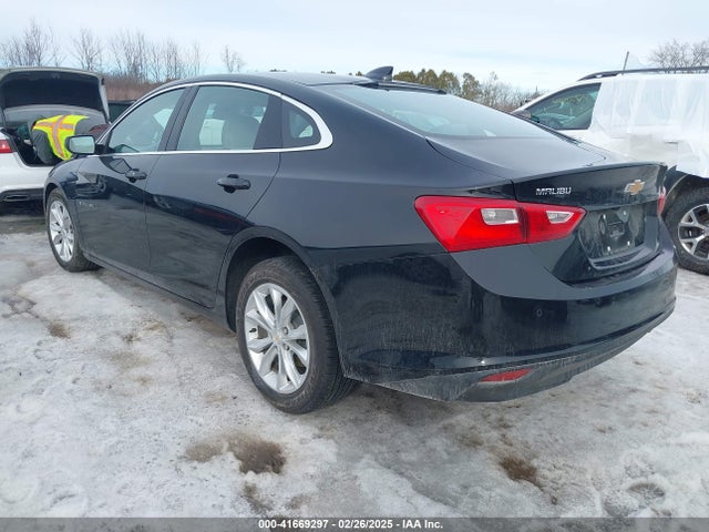 1G1ZD5ST8SF123358 Chevrolet Malibu Fwd 1lt