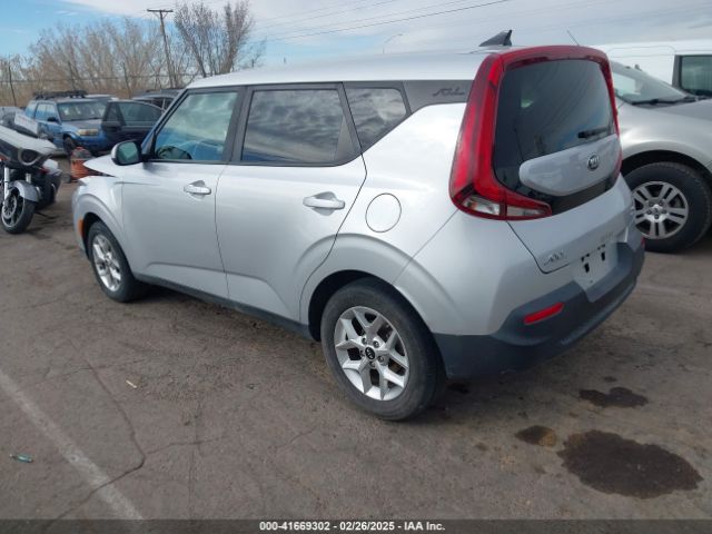 KNDJ23AU8L7016704 KIA SOUL S
