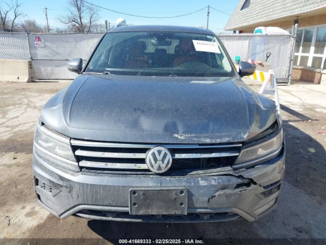 3VV4B7AX4JM013026 Volkswagen Tiguan 2.0t Sel Premium