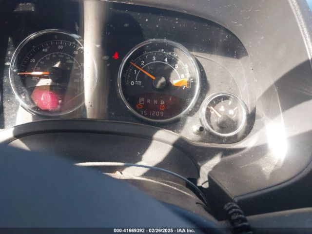 1C4NJDCB0ED846975 Jeep Compass Limited