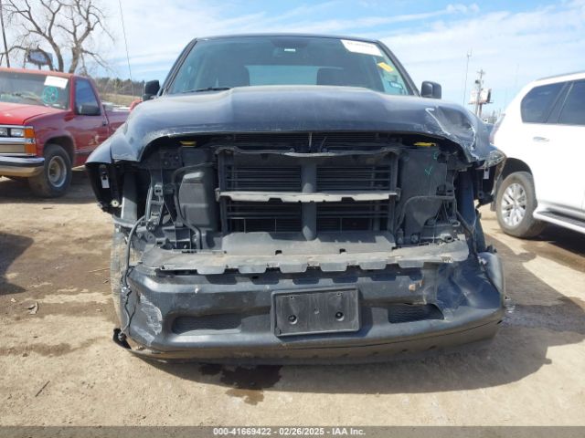 1C6RR6FG1KS702041 RAM 1500 Classic Tradesman  4x2 6'4 Box