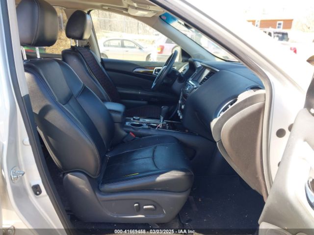 5N1AR2MMXFC631893 Nissan Pathfinder Platinum