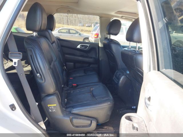 5N1AR2MMXFC631893 Nissan Pathfinder Platinum