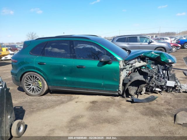 WP1AE2AY7NDA26826 Porsche Cayenne E-hybrid Platinum Edition