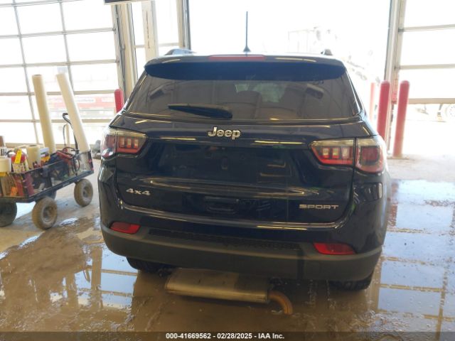 3C4NJDAB9JT266907 Jeep Compass Sport 4x4