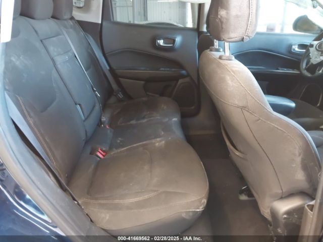 3C4NJDAB9JT266907 Jeep Compass Sport 4x4