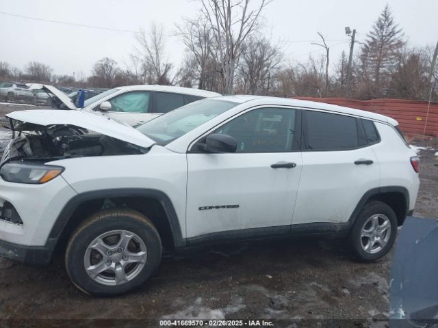 3C4NJDAB8NT106765 Jeep Compass Sport 4x4