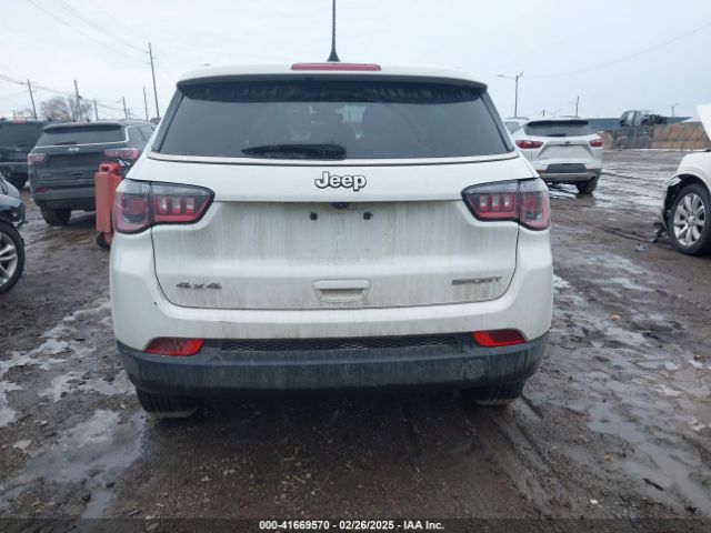3C4NJDAB8NT106765 Jeep Compass Sport 4x4