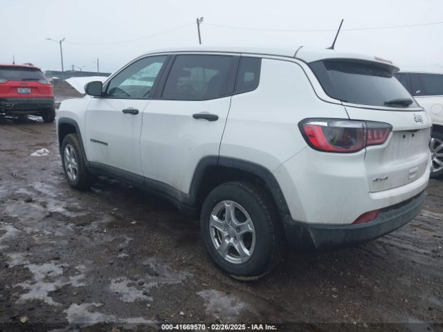 2022 JEEP COMPASS 3C4NJDAB8NT106765 Photo 2