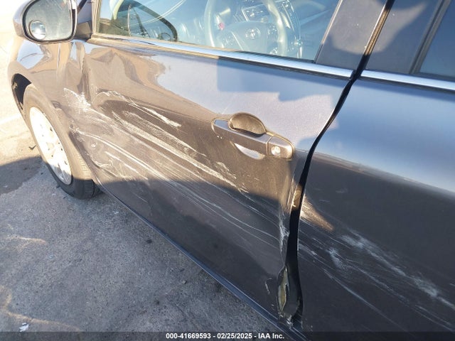 Toyota CAMRY LE 2016 4T4BF1FK9GR518621 Image 19