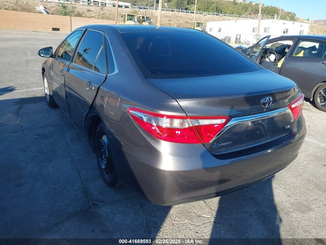 Toyota CAMRY LE 2016 4T4BF1FK9GR518621 Image 3