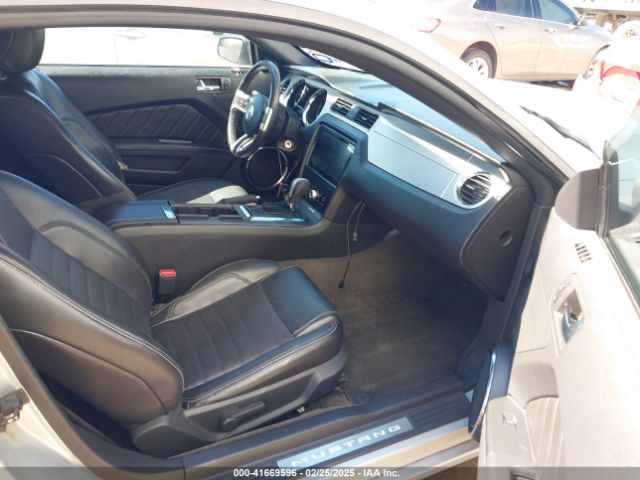 1ZVBP8AM4E5265130 Ford Mustang V6 Premium