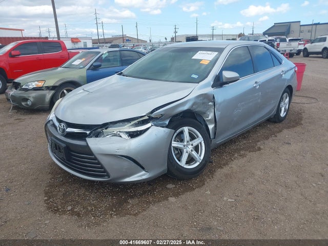 Toyota CAMRY LE 2015 4T1BF1FK1FU475840 Image 2