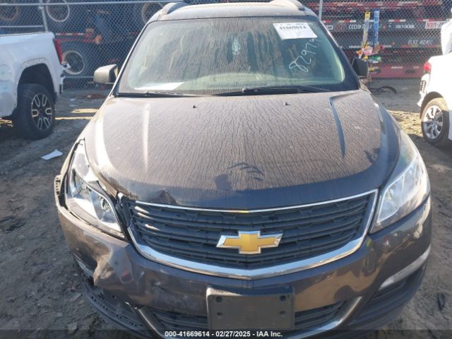 1GNKRFED7HJ211111 Chevrolet Traverse Ls