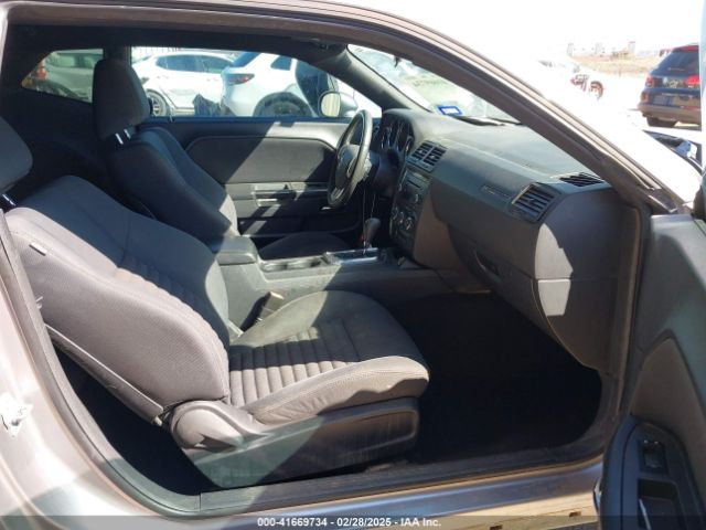 2C3CDYAG3EH110673 Dodge Challenger Sxt