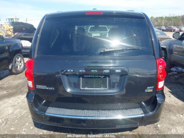 2C4RDGCG6JR326664 Dodge Grand Caravan Sxt