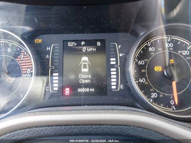 1C4PJMAS8HW633678 Jeep Cherokee Altitude 4x4