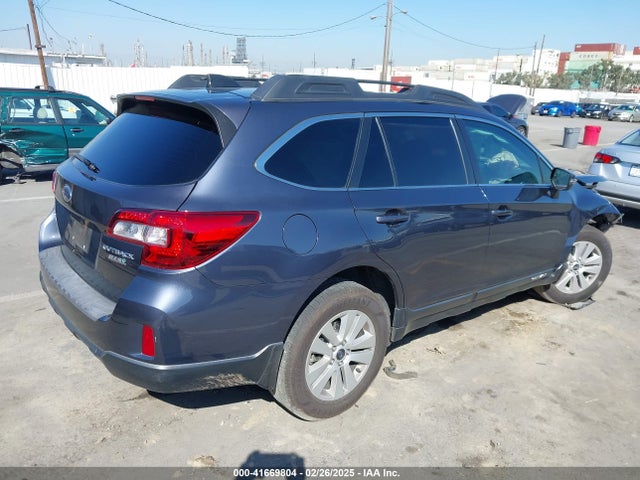 Subaru Outback 2.5i Premium 2017 4S4BSAFC9H3315007 Image 4