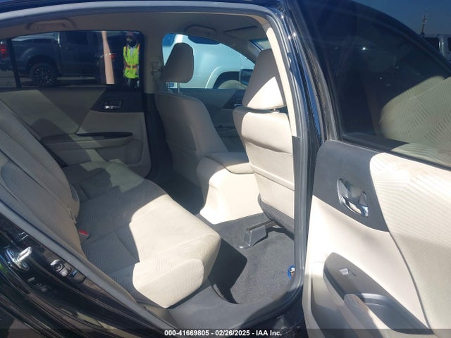 1HGCR2F32HA084166 Honda ACCORD LX