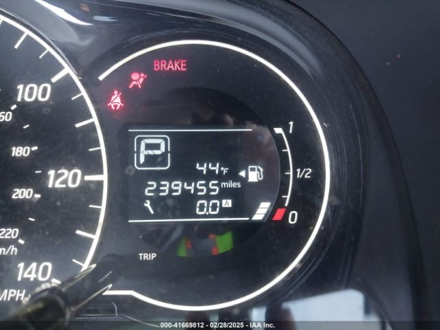 3N1CE2CP0FL423064 Nissan Versa Note Sr