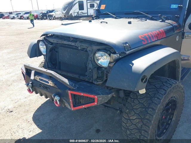1C4BJWDG1GL287860 Jeep Wrangler Unlimited Sport