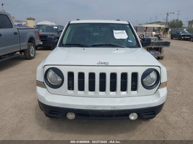 1C4NJPBBXHD208692 Jeep Patriot Sport Fwd