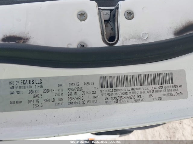 1C4NJPBBXHD208692 Jeep Patriot Sport Fwd