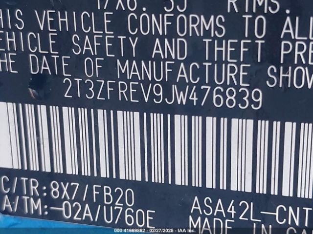 2T3ZFREV9JW476839 Toyota RAV4 LE
