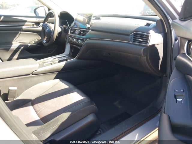 1HGCV3F41LA009106 Honda Accord Hybrid Ex