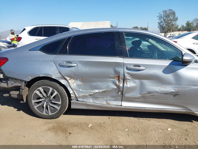 1HGCV3F41LA009106 Honda Accord Hybrid Ex