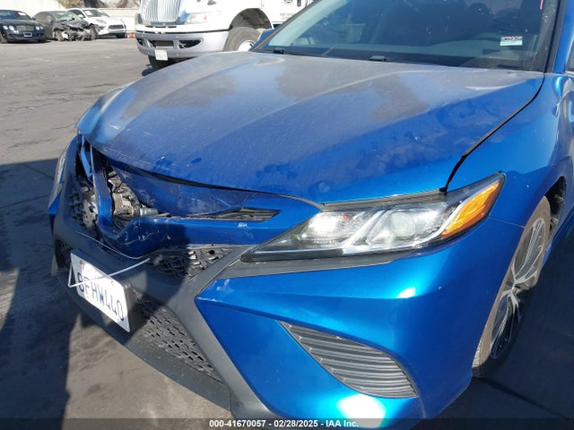 4T1B11HKXJU106558 Toyota CAMRY SE