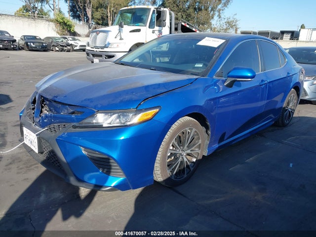 4T1B11HKXJU106558 Toyota CAMRY SE