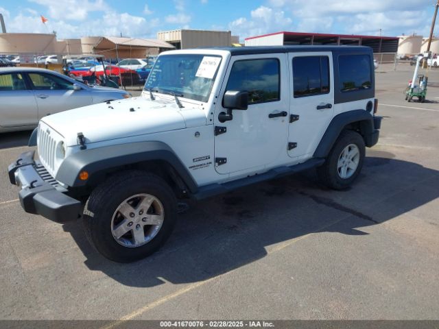 1C4BJWDGXGL238558 Jeep Wrangler Unlimited Sport