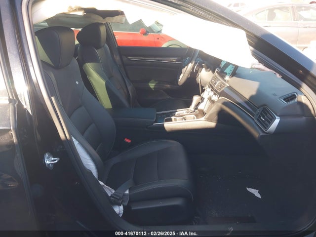 1HGCV1F31NA115991 Honda Accord Sport