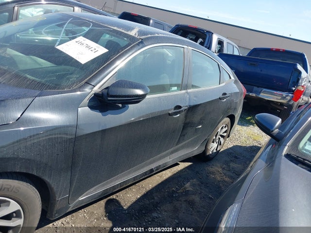 Honda CIVIC EX 2018 2HGFC2F76JH596215 Image 15